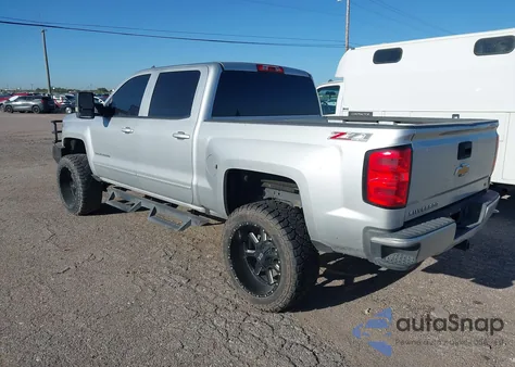 2016 Chevrolet Silverado 1500 2Lt z USA, uszkodzony, nr VIN 3GCUKRECXGG350485